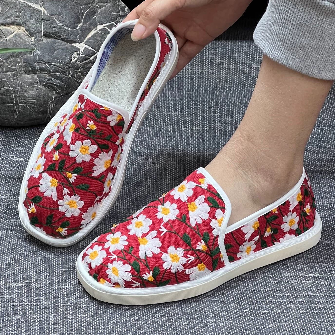 Loofah footwear material product preview